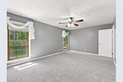 897 Pine Valley Road, Jacksonville, NC 28546 - Photo 20