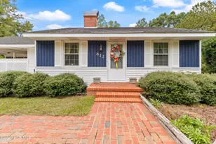 612 David St, Elizabethtown, NC 28337 - Photo 1