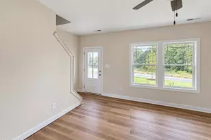 55 Hagood St, Smithfield, NC 27577 - Photo 2