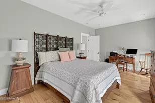 317 W Brunswick St, Southport, NC 28461 - Photo 18