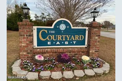 1702 Courtyard E #1702, Beaufort, NC 28516 - Photo 2