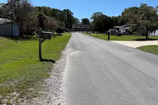255 Hilltop Rd, Newport, NC 28570 - Photo 2