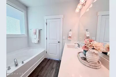 425 Edgewater Way, Surf City, NC 28445 - Photo 16
