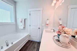 425 Edgewater Wy, Surf City, NC 28445 - Photo 16