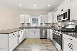 314 Wood House Dr, Jacksonville, NC 28546 - Photo 12
