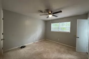506 Parkway Ct, Jacksonville, NC 28540 - Photo 10