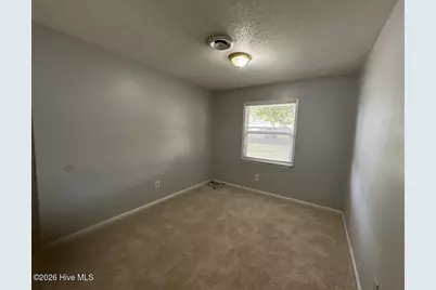 506 Parkway Court, Jacksonville, NC 28540 - Photo 8