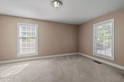 240 S Hillcrest Drive, Goldsboro, NC 27534 - Photo 12