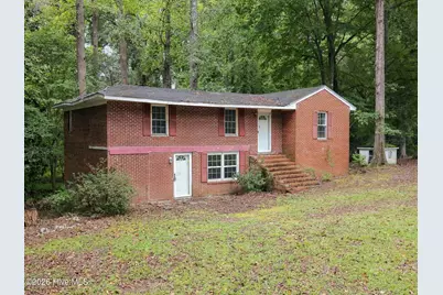401 E Franklin Street, Williamston, NC 27892 - Photo 2