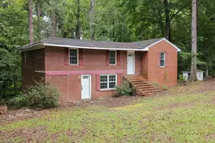 401 E Franklin St, Williamston, NC 27892 - Photo 2