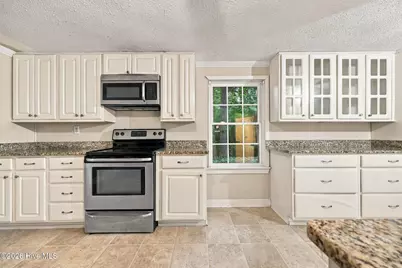 401 E Franklin Street, Williamston, NC 27892 - Photo 4
