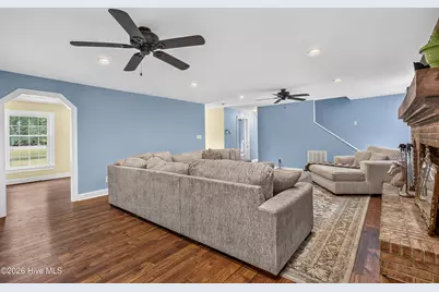 154 NW Bridge Road, Jacksonville, NC 28540 - Photo 12