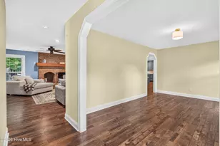 154 NW Bridge Rd, Jacksonville, NC 28540 - Photo 8