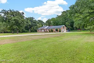 154 NW Bridge Rd, Jacksonville, NC 28540 - Photo 2