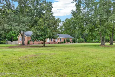 154 NW Bridge Road, Jacksonville, NC 28540 - Photo 4