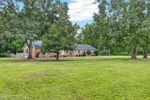 154 NW Bridge Rd, Jacksonville, NC 28540 - Photo 4