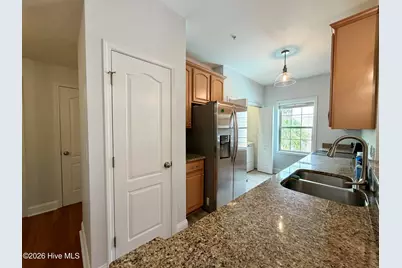 123 Covil Avenue #Unit 201, Wilmington, NC 28403 - Photo 4