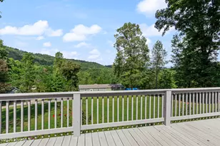 85 Wounded Knee Ln, Hayesville, NC 28904 - Photo 10