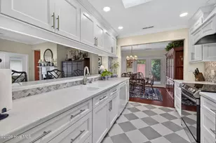 1425 Suncourt Villa Dr, Wilmington, NC 28409 - Photo 12