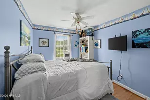 121 NE 6th St, Oak Island, NC 28465 - Photo 14