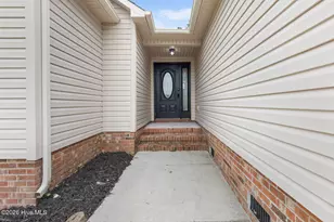 144 Forest Bluff Dr, Jacksonville, NC 28540 - Photo 4