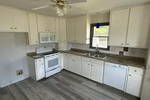 110 Stillwater Ct, New Bern, NC 28562 - Photo 2