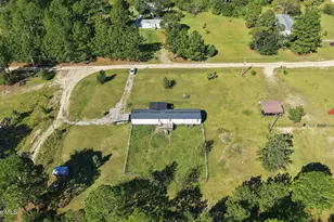 135 Meadow Ln, Hamlet, NC 28345 - Photo 36