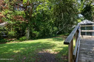 122 Purdie Dr, Emerald Isle, NC 28594 - Photo 16