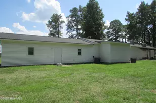 2347 W Wards Bridge Rd, Warsaw, NC 28398 - Photo 2