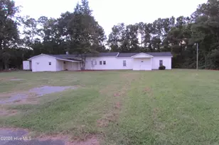 2347 W Wards Bridge Rd, Warsaw, NC 28398 - Photo 4