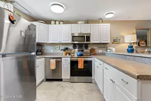 1101 Lake Park Blvd S, Carolina Beach, NC 28428 - Photo 6