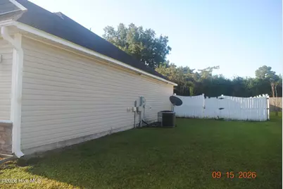 505 Duet Court, Richlands, NC 28574 - Photo 2