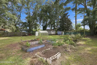 2707 Alabama Avenue, New Bern, NC 28560 - Photo 4