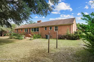 611 Gloucester Rd, Goldsboro, NC 27534 - Photo 8
