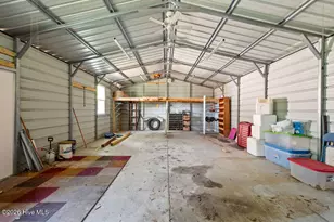 405 W Rd, Lumberton, NC 28358 - Photo 32