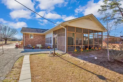 405 West Road, Lumberton, NC 28358 - Photo 34