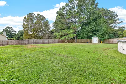 106 Quartz Drive, Jacksonville, NC 28540 - Photo 36