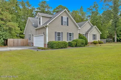 442 Ridge Road, Jacksonville, NC 28540 - Photo 2