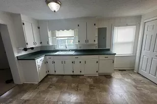 604 W Boundary St, La Grange, NC 28551 - Photo 14