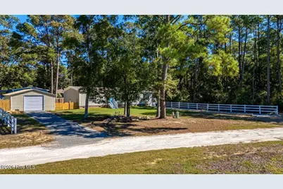 3459 Lakeview Drive SW, Supply, NC 28462 - Photo 10