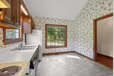 2902 Derby Drive, Kinston, NC 28504 - Photo 26