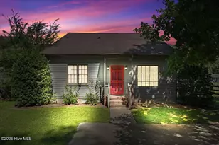 2902 Derby Dr, Kinston, NC 28504 - Photo 2