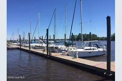 208 Pamlico River Drive, Washington, NC 27889 - Photo 8