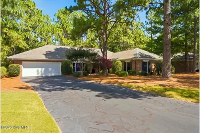 51 King Street, Southern Pines, NC 28387 - Photo 2