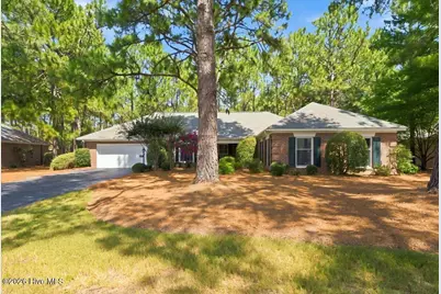 51 King Street, Southern Pines, NC 28387 - Photo 1