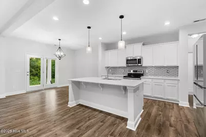 906 Courthouse Crossing, Jacksonville, NC 28546 - Photo 8