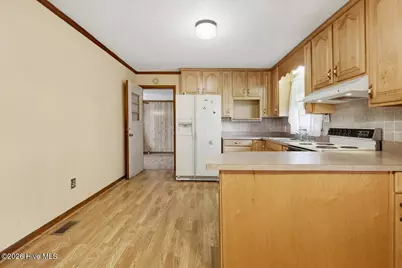 1719 Lipscomb Road E, Wilson, NC 27893 - Photo 6