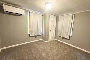 204 Pinewood Ave, Elizabeth City, NC 27909 - Photo 6