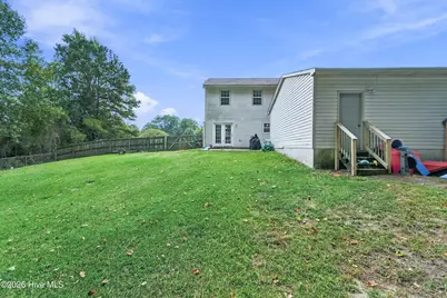 304 Pebble Lane, Jacksonville, NC 28546 - Photo 24