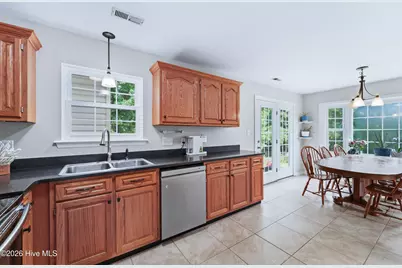 304 Pebble Lane, Jacksonville, NC 28546 - Photo 12
